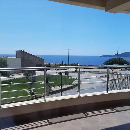 Apartments Rino Lux Sveti Stefan Ruang foto