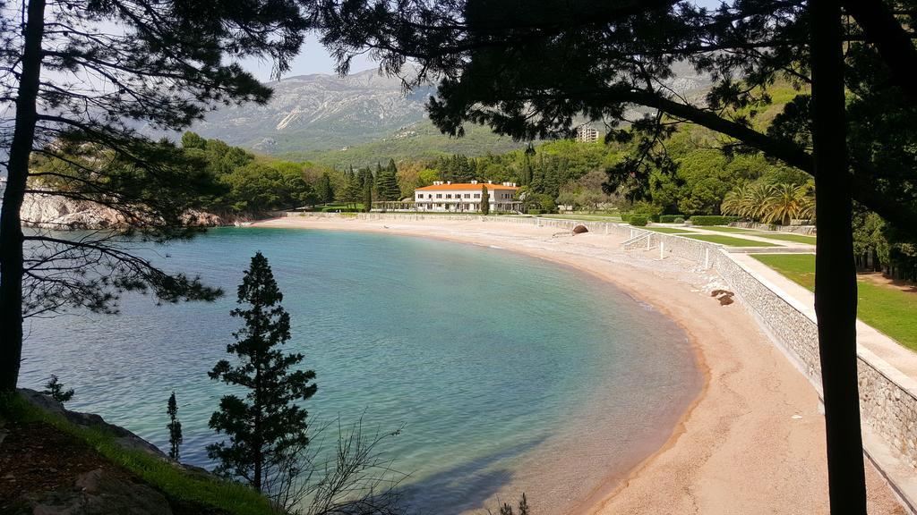 Apartments Rino Lux Sveti Stefan Bagian luar foto