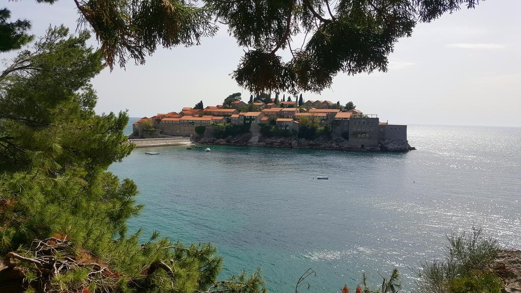 Apartments Rino Lux Sveti Stefan Bagian luar foto