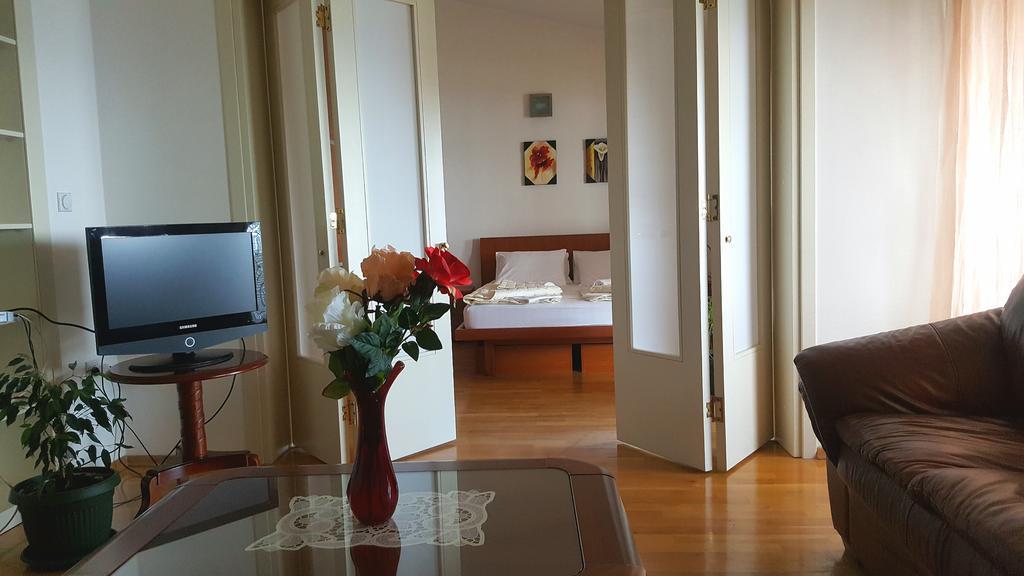 Apartments Rino Lux Sveti Stefan Bagian luar foto