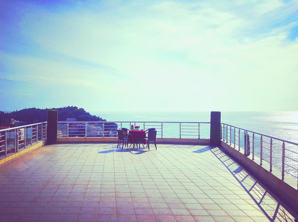 Apartments Rino Lux Sveti Stefan Bagian luar foto